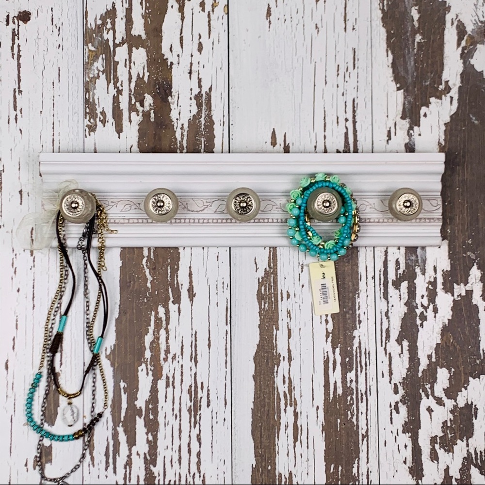 Wood Jewelry Organizer Hanger - Picture 1 of 4